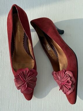 Balenciaga Red Suede Floral Kitten Heels EU 36